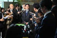 サンプル記者10